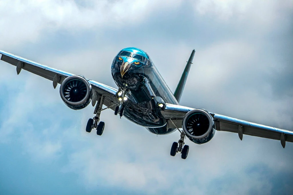 Paris Air Show 2025 - Aircraft with eagle motif